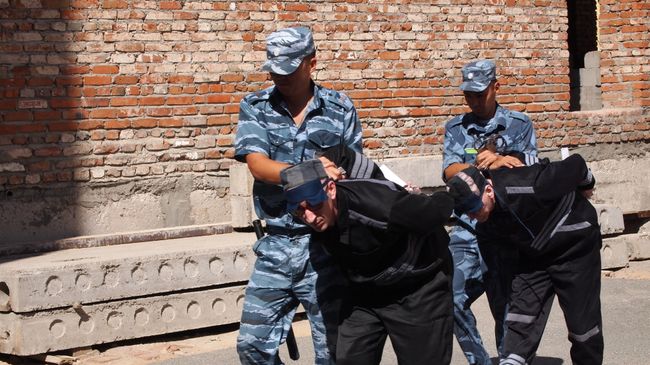 На территории исправительной колонии особого режима для пожизненно осужденных Черный дельфин в городе Соль-Илецк