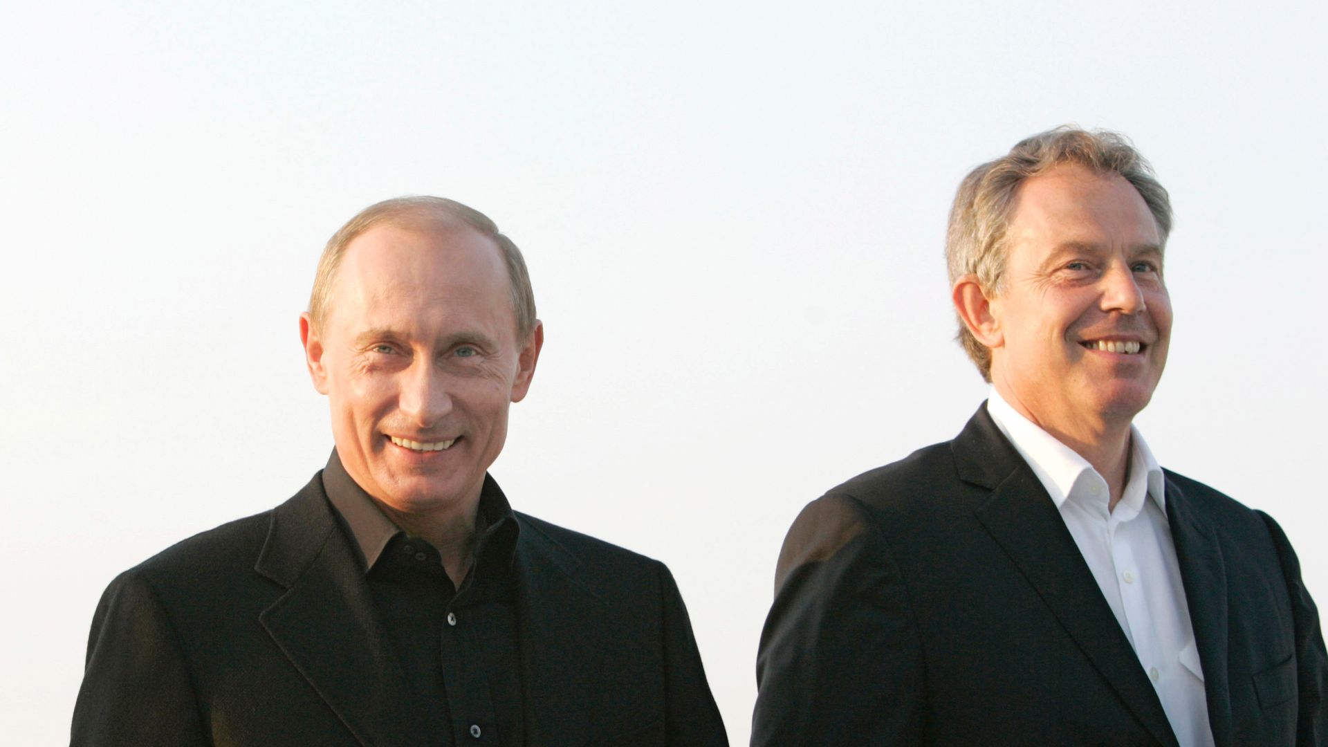 Владимир Путин и Тони Блэр Владимир Путин и Тони Блэр - РИА Новости, 1920, 30.12.2022