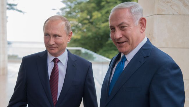 Президент РФ Владимир Путин и премьер-министр Израиля Биньямин Нетаньяху. Архивное фото Президент РФ Владимир Путин и премьер-министр Израиля Биньямин Нетаньяху. Архивное фото