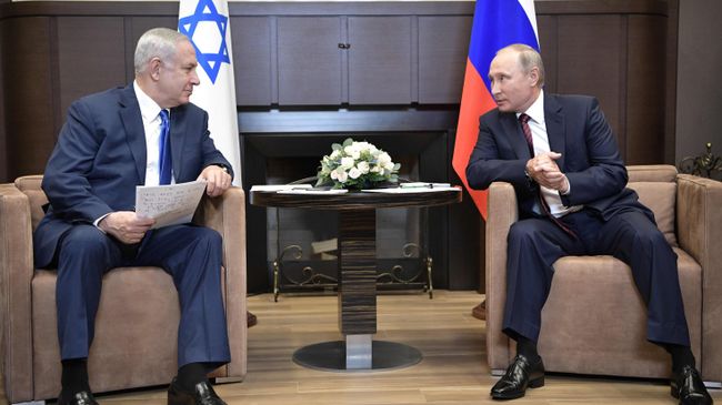 Президент РФ Владимир Путин и премьер-министр Израиля Биньямин Нетаньяху. Архивное фото Президент РФ Владимир Путин и премьер-министр Израиля Биньямин Нетаньяху. Архивное фото