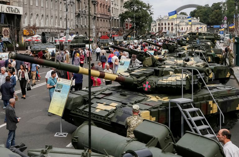 Выставка военной техники Украины в Киеве. 22 августа 2017 Выставка военной техники Украины в Киеве. 22 августа 2017