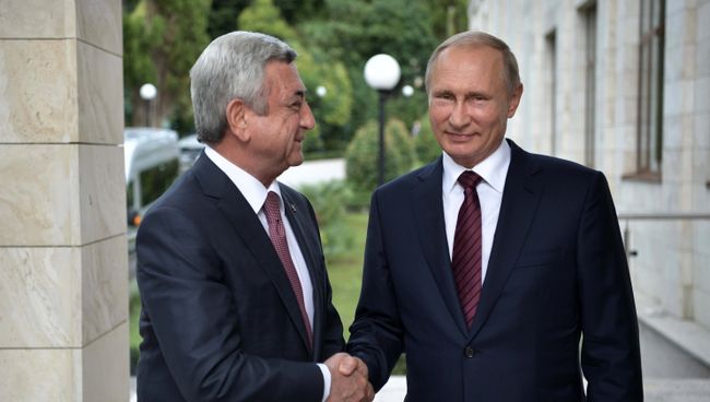 Президент РФ Владимир Путин и Серж Саргсян. Архивное фото Президент РФ Владимир Путин и Серж Саргсян. Архивное фото