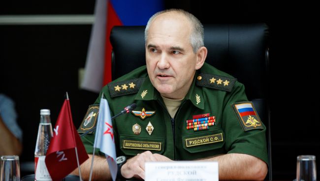 Начальник главного оперативного управления Генштаба ВС РФ Сергей Рудской во время круглого стола, посвященного опыту применения Вооруженных Сил Российской Федерации в Сирийской Арабской Республике, на форуме Армия-2017. 25 августа 2017 Начальник главного оперативного управления Генштаба ВС РФ Сергей Рудской во время круглого стола, посвященного опыту применения Вооруженных Сил Российской Федерации в Сирийской Арабской Республике, на форуме Армия-2017. 25 августа 2017