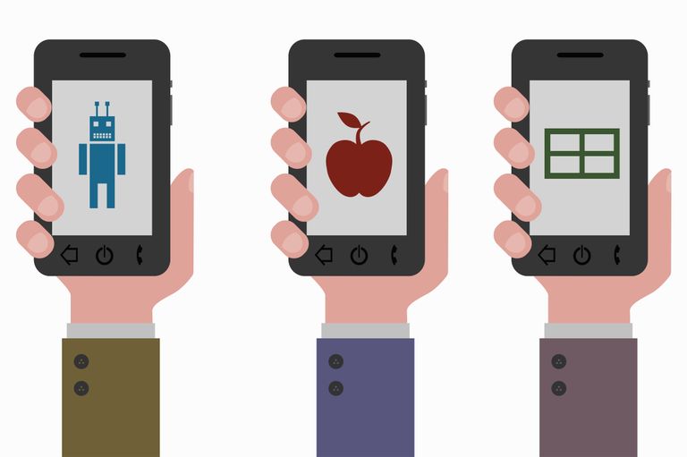 Три операционные системы на смартфонах Три операционные системы на смартфонах