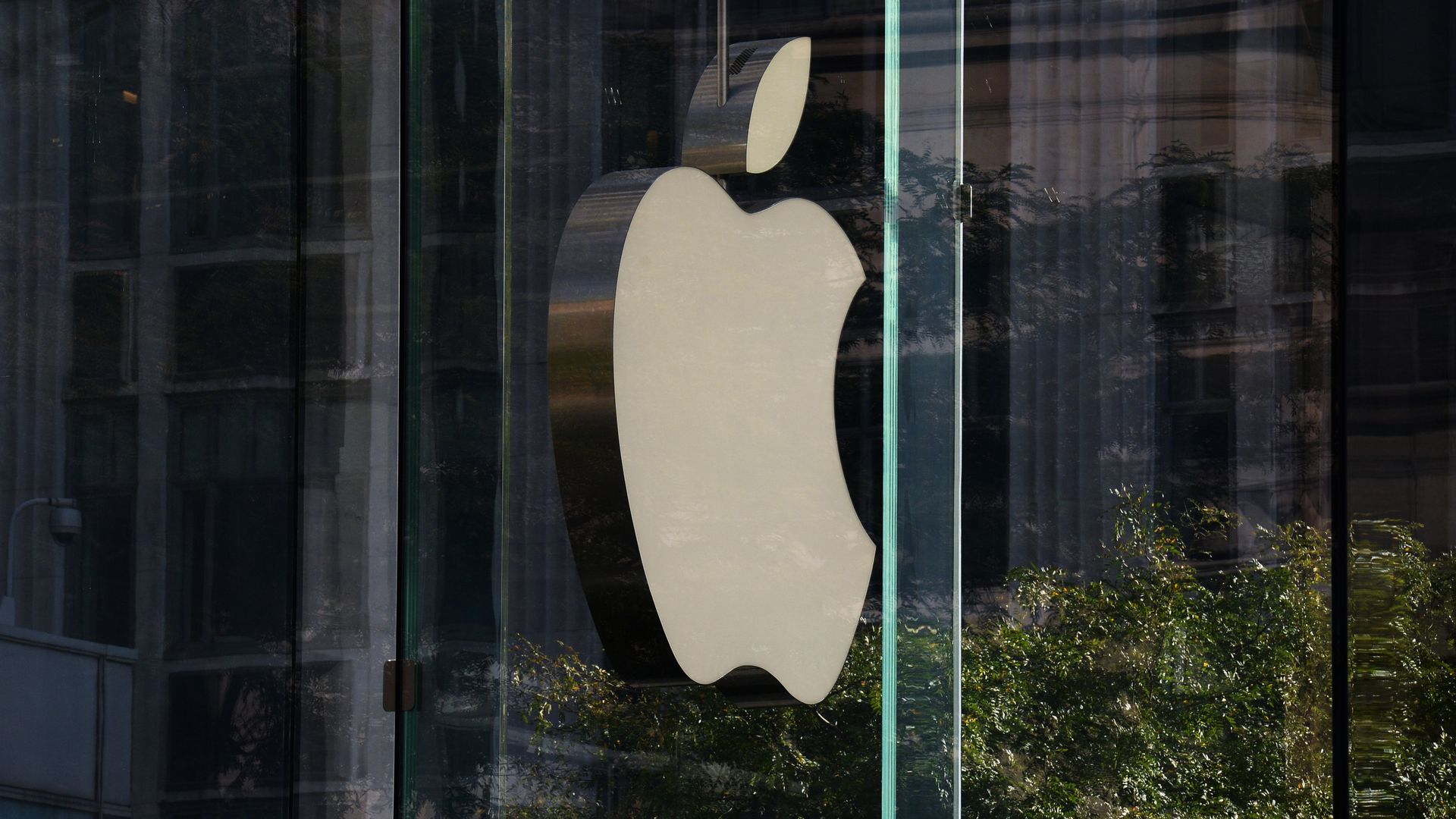 Логотип компании Apple - РИА Новости, 1920, 31.03.2026