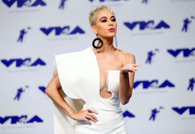 Кэти Перри на церемонии вручения 2017 MTV Video Music Awards. 27 августа 2017 Кэти Перри на церемонии вручения 2017 MTV Video Music Awards. 27 августа 2017