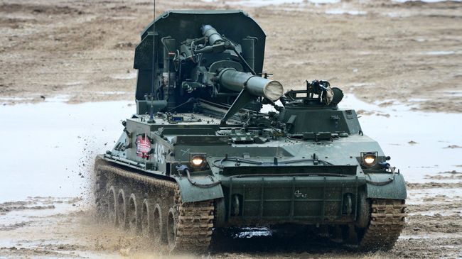 240-мм самоходный миномёт 2С4 Тюльпан. Архивное фото 240-мм самоходный миномёт 2С4 Тюльпан. Архивное фото