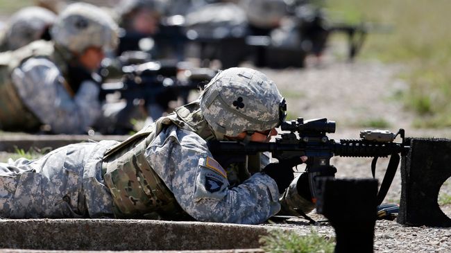 Военнослужащие армии США на военной базе Форт-Кемпбелл. Архивное фото Военнослужащие армии США на военной базе Форт-Кемпбелл. Архивное фото
