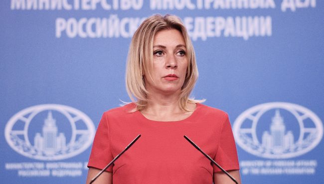 Официальный представитель министерства иностранных дел России Мария Захарова перед началом брифинга в Москве. 31 августа 2017