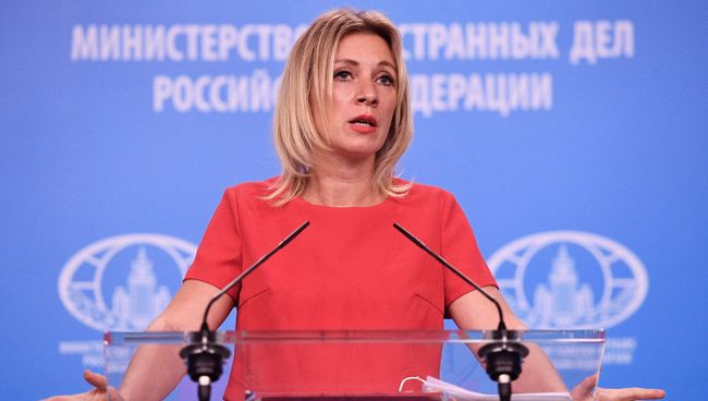 Официальный представитель министерства иностранных дел России Мария Захарова перед началом брифинга в Москве. 31 августа 2017