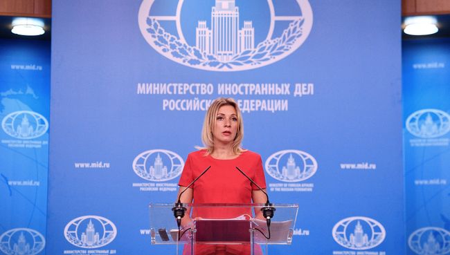 Официальный представитель министерства иностранных дел России Мария Захарова перед началом брифинга в Москве. 31 августа 2017