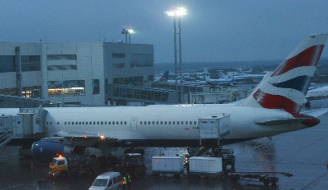 British Airways намерена уволить около 1,7 тыс членов экипажа