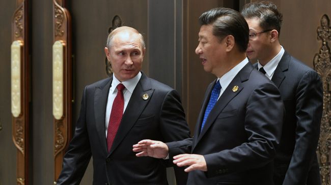 Президент РФ Владимир Путин и председатель КНР Си Цзиньпин. Архивное фото Президент РФ Владимир Путин и председатель КНР Си Цзиньпин. Архивное фото