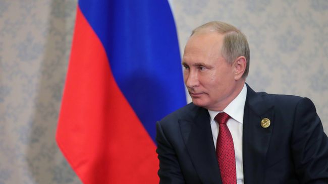 Президент РФ Владимир Путин во время встречи с президентом Мексики Энрике Пеньей Ньето на полях саммита лидеров БРИКС. 5 сентября 2017 Президент РФ Владимир Путин во время встречи с президентом Мексики Энрике Пеньей Ньето на полях саммита лидеров БРИКС. 5 сентября 2017