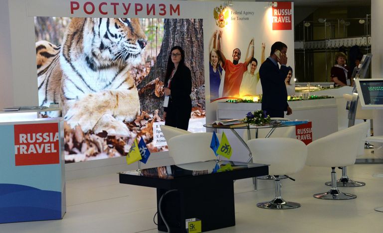 Стенд Федерального агентства по туризму (Ростуризм) на площадке Восточного экономического форума во Владивостоке Стенд Федерального агентства по туризму (Ростуризм) на площадке Восточного экономического форума во Владивостоке