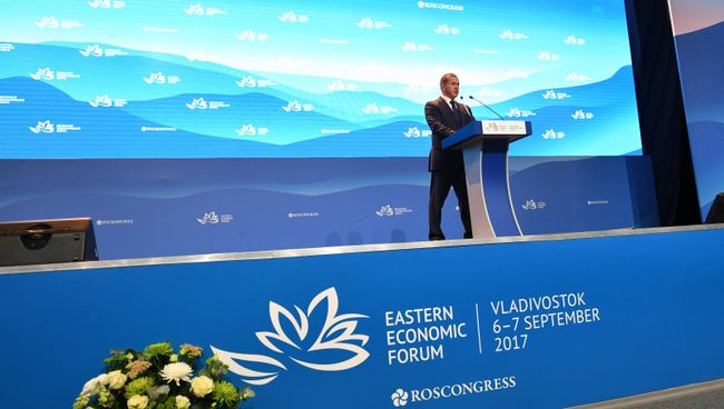 Заместитель председателя правительства Российской Федерации, полномочный представитель президента Российской Федерации в Дальневосточном федеральном округе Юрий Трутнев на открытии Восточного экономического форума во Владивостоке