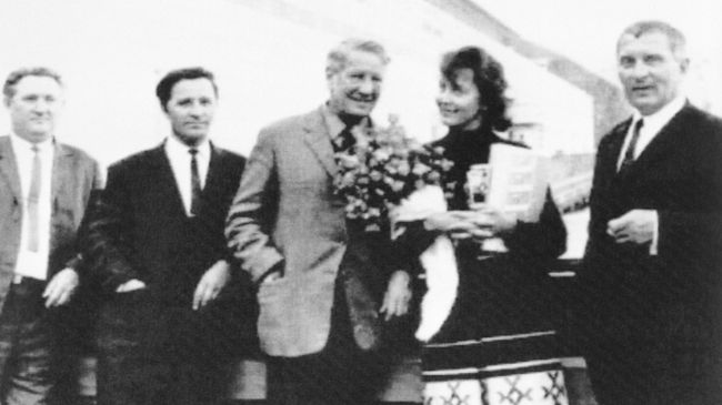 Разведчик Ким Филби с женой Руфиной