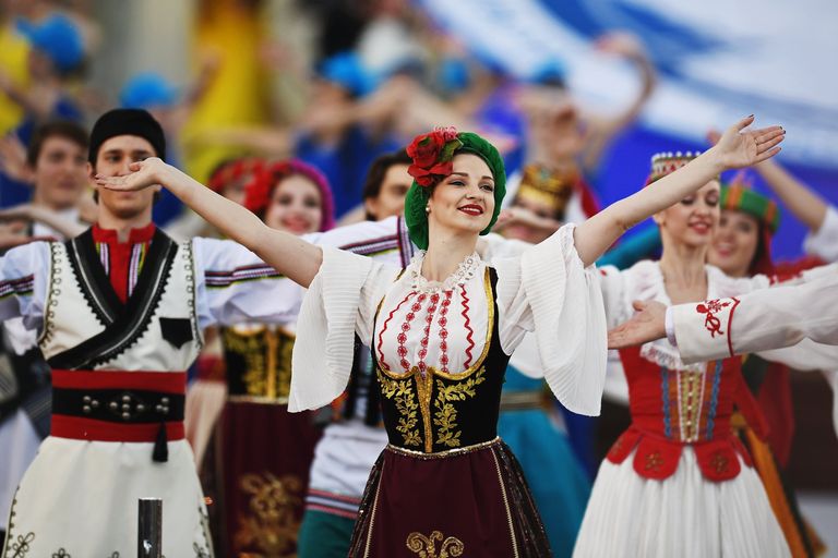 Артисты выступают на церемонии открытия Дня города на Красной площади в Москве. 9 сентября 2017 Артисты выступают на церемонии открытия Дня города на Красной площади в Москве. 9 сентября 2017