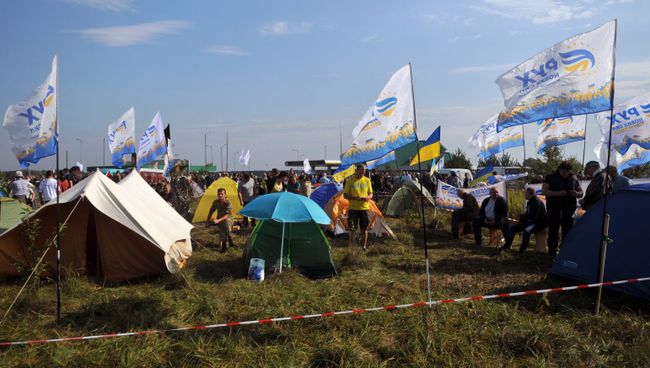 У пункта пропуска Краковец на украинско-польской границе. 10 сентября 2017 У пункта пропуска Краковец на украинско-польской границе. 10 сентября 2017