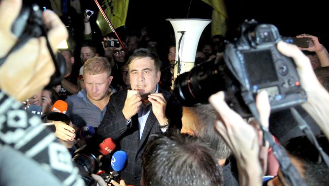 Михаил Саакашвили у пункта пропуска Шегени на украинско-польской границе. 10 сентября 2017
