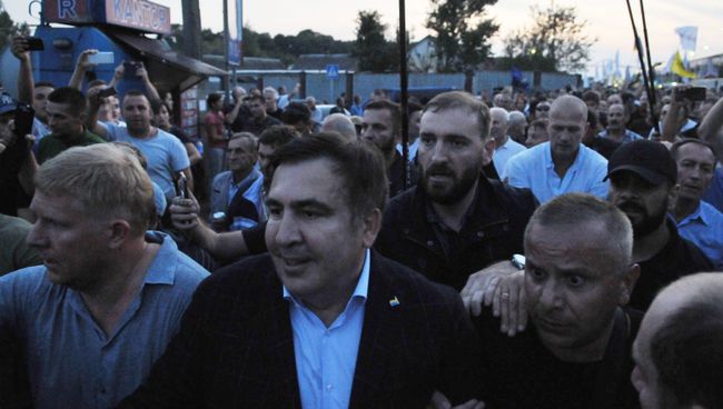 Михаил Саакашвили у пункта пропуска Шегени на украинско-польской границе. 10 сентября 2017