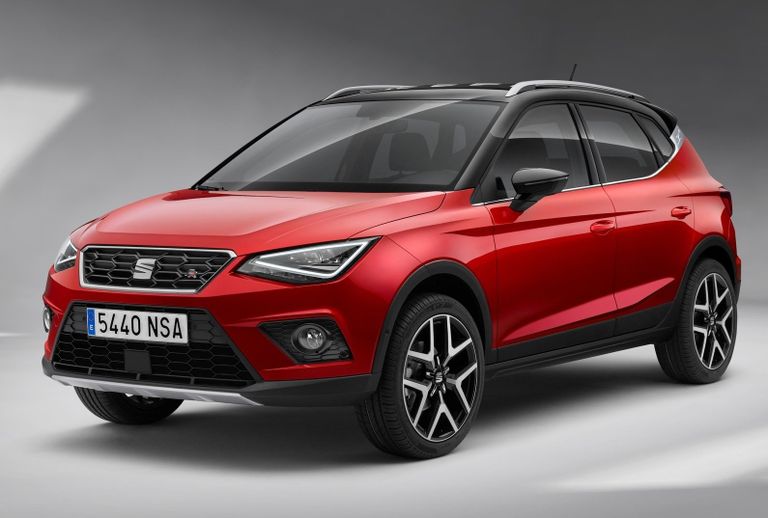 Автомобиль SEAT Arona Автомобиль SEAT Arona