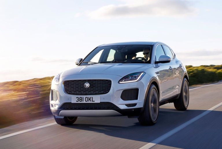 Автомобиль Jaguar E-Pace Автомобиль Jaguar E-Pace