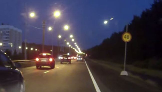 Болид в небе над Санкт-Петербургом