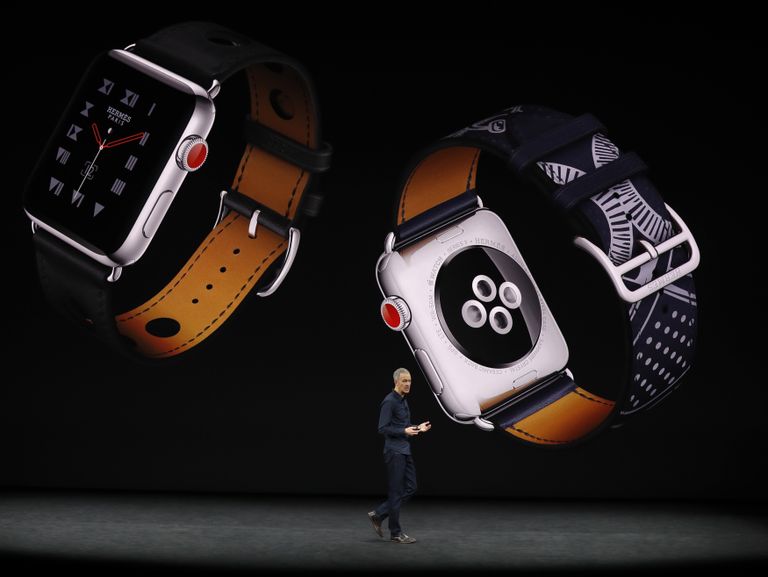 Главный операционный директор Apple Джефф Уильямс на презентации новых продуктов Apple