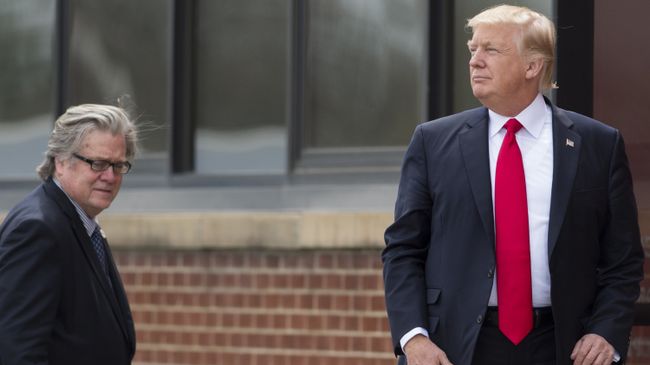 Стивен Бэннон и Дональд Трамп