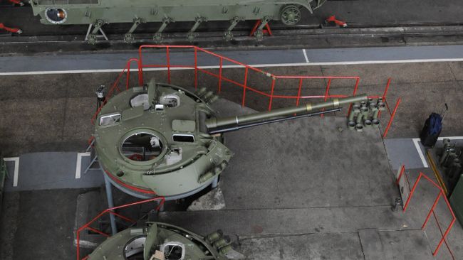 Сборка БМД-4М в одном из цехов на ОАО Курганмашзавод Сборка БМД-4М в одном из цехов на ОАО Курганмашзавод