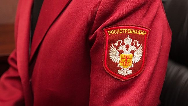 Форменная одежда сотрудника Роспотребнадзора. Архивное фото