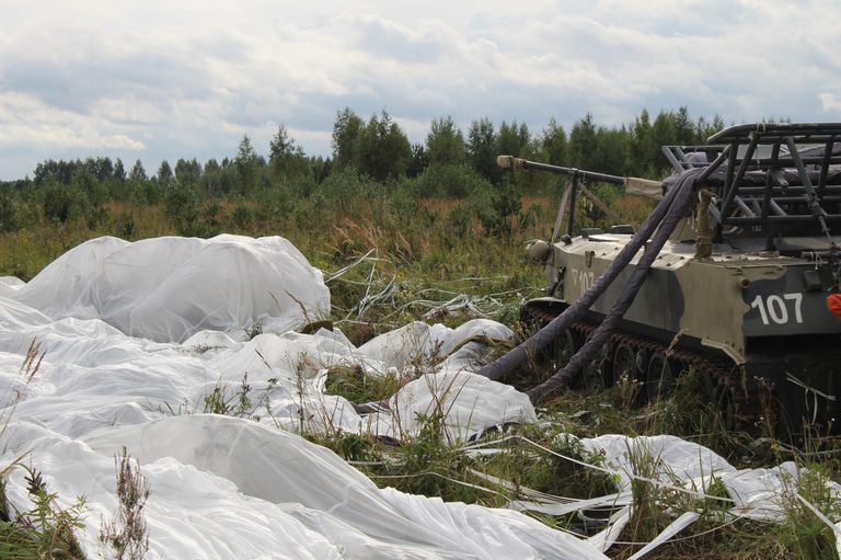 Передовые подразделения Псковского соединения Воздушно-десантных войск выступили в рамках совместного стратегического учения Запад-2017. 14 сентября 2017