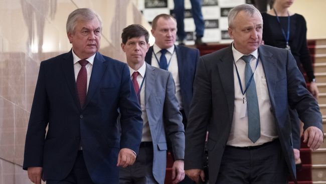 Спецпредставитель президента РФ по Сирии Александр Лаврентьев перед началом заседания в Астане. Архивное фото Спецпредставитель президента РФ по Сирии Александр Лаврентьев перед началом заседания в Астане. Архивное фото