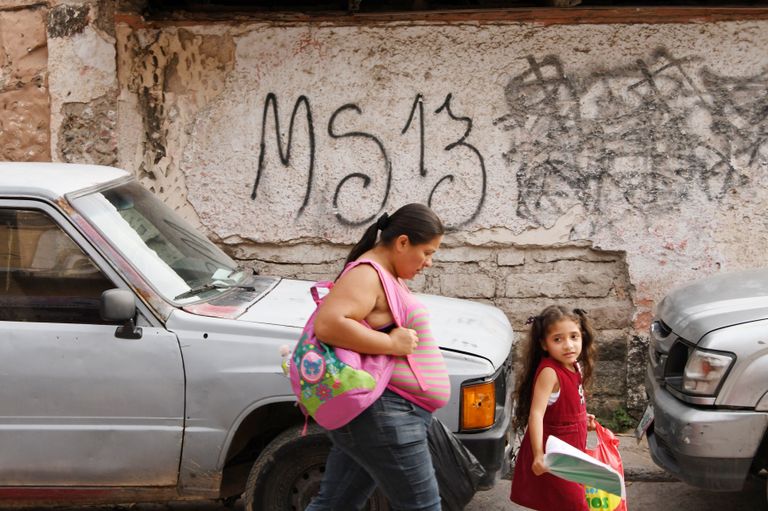 Граффити с символикой MS-13 можно встретить почти в любой стране Центральной и Южной Америки