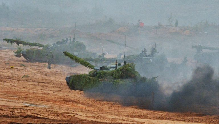 Военная техника во время совместных стратегических учений вооружённых сил России и Белоруссии Запад-2017 Военная техника во время совместных стратегических учений вооружённых сил России и Белоруссии Запад-2017