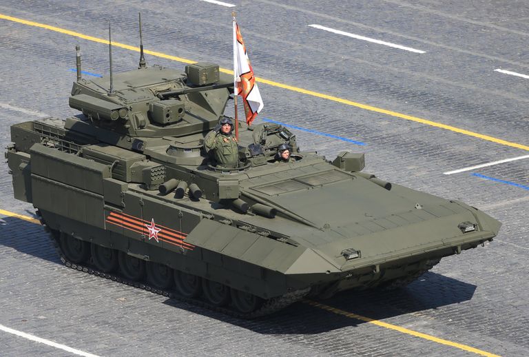 Боевая машина пехоты (БМП) на гусеничной платформе Армата Боевая машина пехоты (БМП) на гусеничной платформе Армата