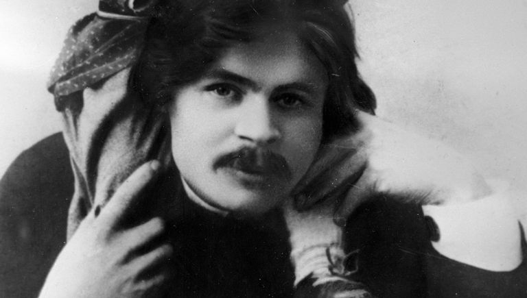 Писатель Максим Горький с сыном Максимом. 1899 год. Писатель Максим Горький с сыном Максимом. 1899 год.