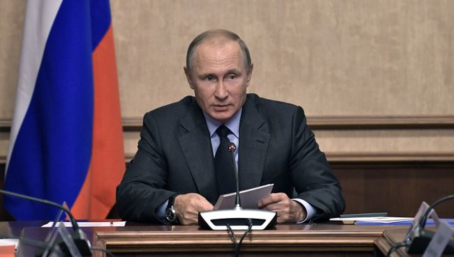 Президент РФ Владимир Путин проводит заседание Военно-промышленной комиссии. 19 сентября 2017 Президент РФ Владимир Путин проводит заседание Военно-промышленной комиссии. 19 сентября 2017