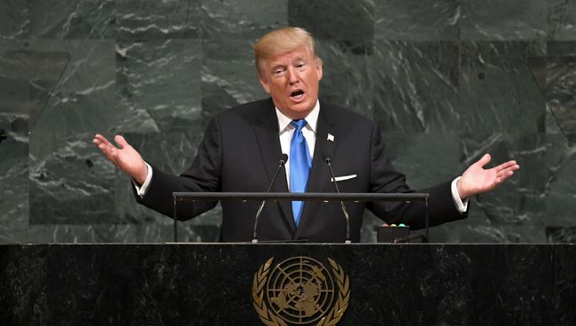 Президент США Дональд Трамп выступает на 72-й сессии Генеральной ассамблеи ООН, Нью-Йорк. Архивное фото