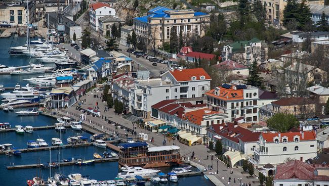 Вид на бухту в Балаклаве Вид на бухту в Балаклаве