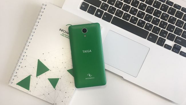 Смартфон Taiga, выпущенный компанией InfoWatch Смартфон Taiga, выпущенный компанией InfoWatch