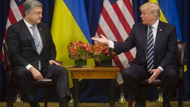 Петр Порошенко и Дональд Трамп. Архивное фото Петр Порошенко и Дональд Трамп. Архивное фото