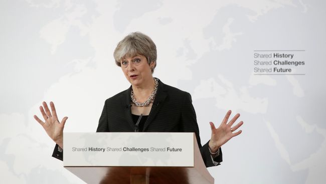 Премьер-министр Великобритании Тереза Мэй во время выступления по Brexit во Флоренции, Италия. 22 сентября 2017 Премьер-министр Великобритании Тереза Мэй во время выступления по Brexit во Флоренции, Италия. 22 сентября 2017