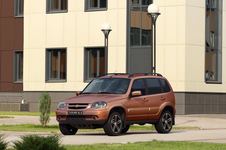 Автомобиль Chevrolet Niva Special Edition Автомобиль Chevrolet Niva Special Edition