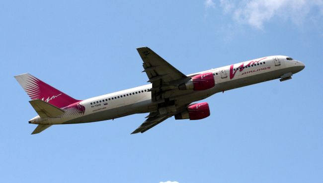 Самолет Боинг-757 авиакомпании ВИМ-Авиа. Архивное фото