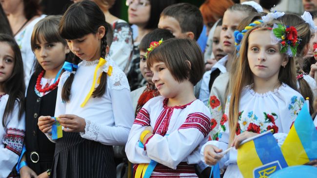День знаний на Украине. Архивное фото