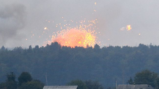 Пожар на военной базе в городе Калиновка в Винницкой области. 27 сентября 2017