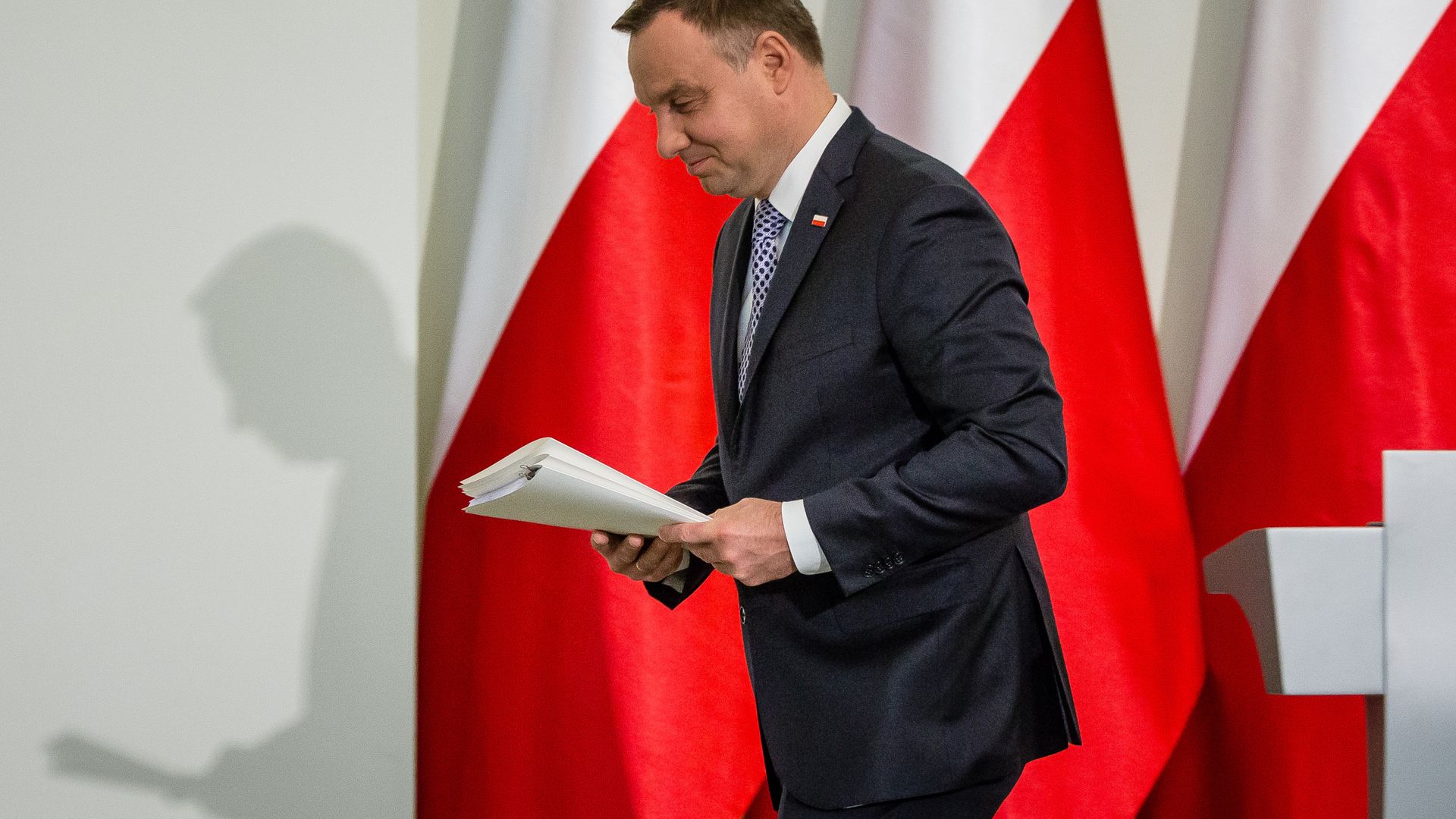 Президент Польши Анджей Дуда в Президентском дворце в Варшаве, Польша. 25 сентября 2017 года Президент Польши Анджей Дуда в Президентском дворце в Варшаве, Польша. 25 сентября 2017 года - РИА Новости, 1920, 18.10.2021