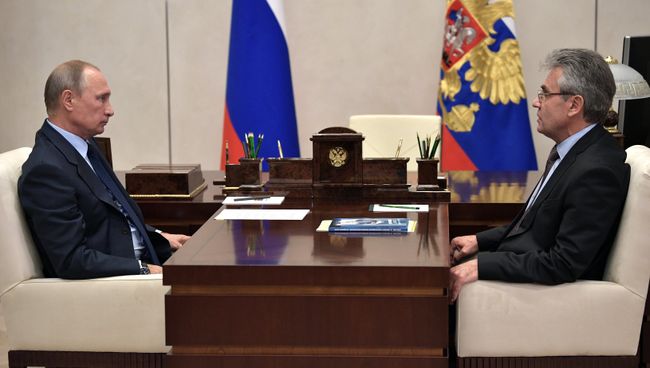 Рабочая встреча президента РФ Владимира Путина с президентом РАН Александром Сергеевым. 27 сентября 2017